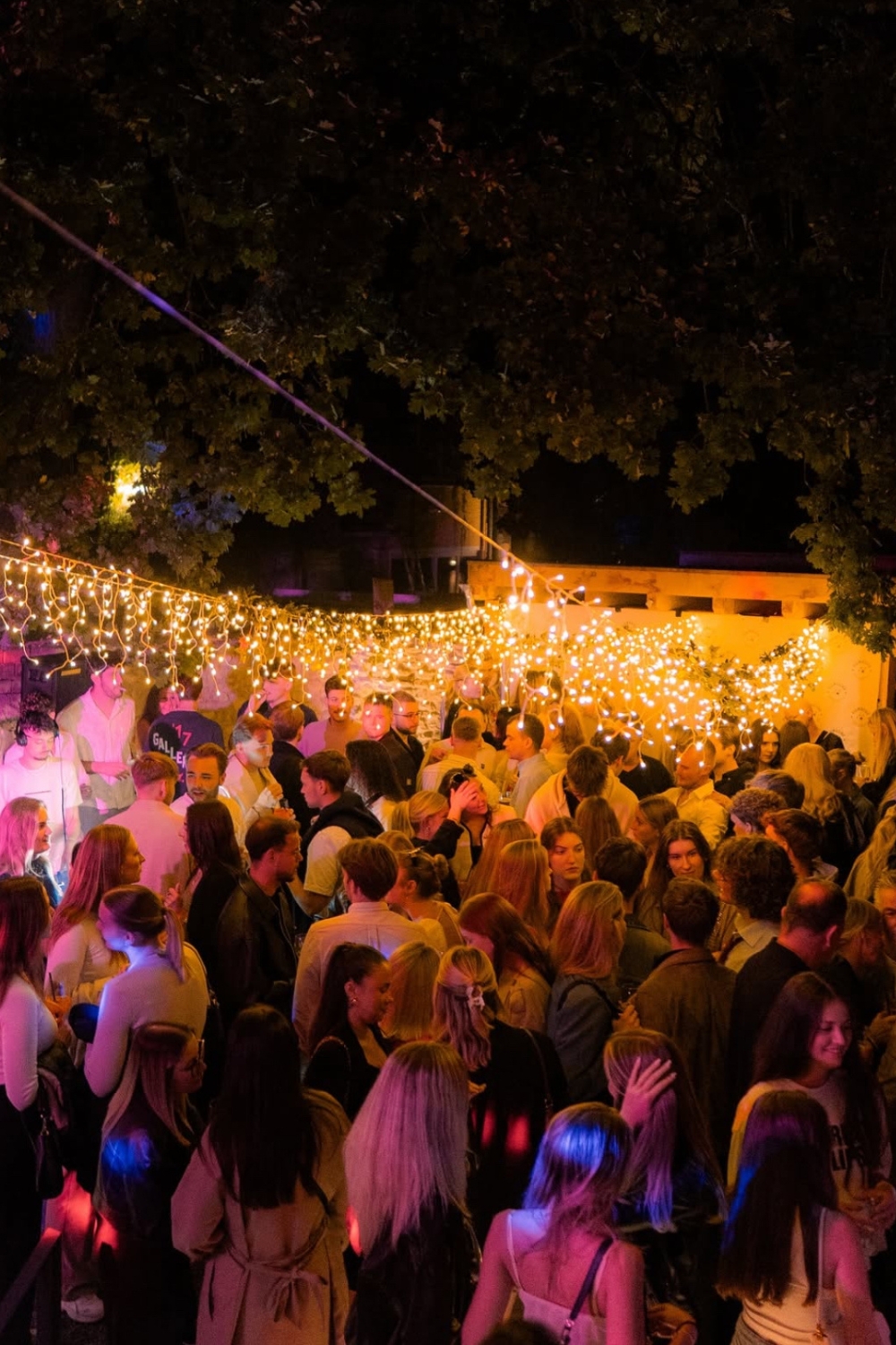 Crowd und Dancefloor